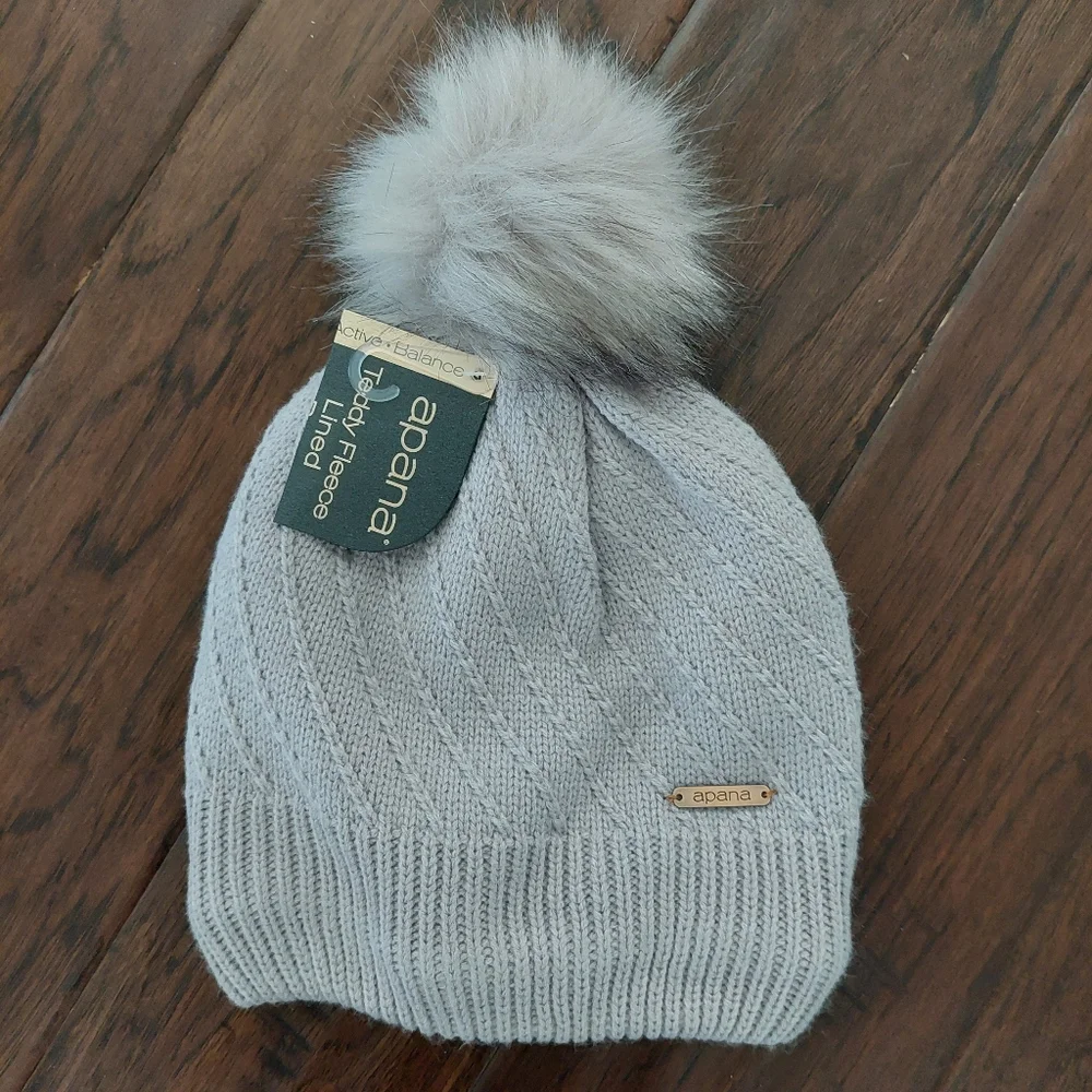 Apana teddy fleece pom beanie hat - Picture 1 of 7